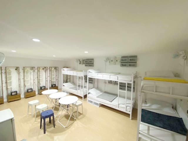 6人部屋 3