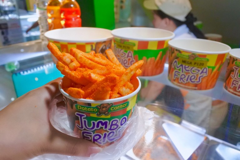 セブ島の定番スナック!フライドポテトのお店【Poteto Corner】