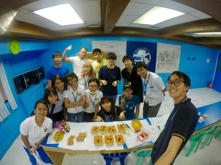 【Cultural Exchange】超簡単!フィリピンの代表的なスイーツ”マンゴーフロート”作りに挑戦♪