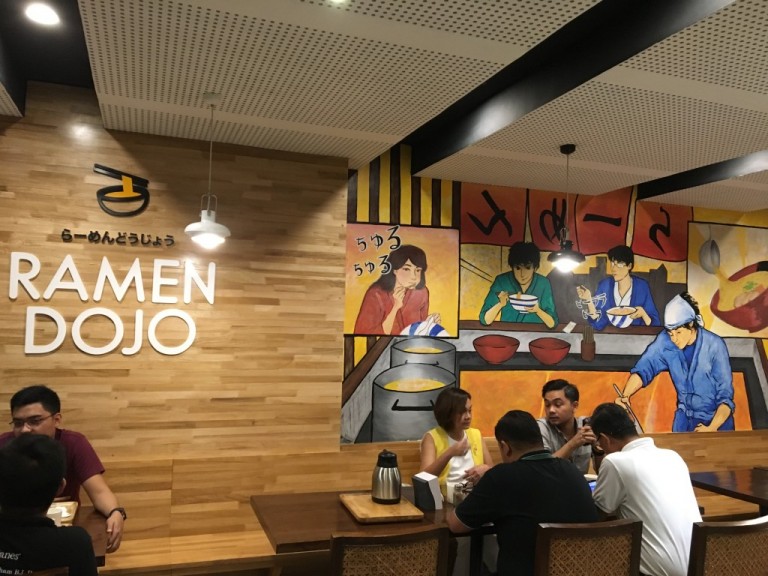 ラーメン全て150ぺソ!?ITパークに新たにできた【RAMEN DOJO】