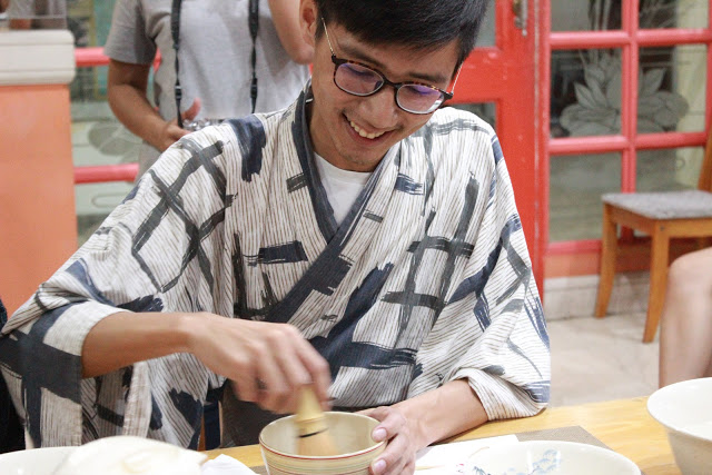 1DFDF2E7-4022-4D67-9CBE-5670D4C5EA68