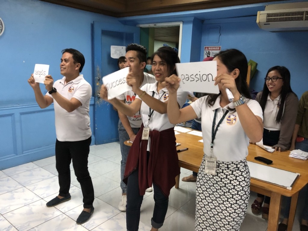 322F4C19-CCD6-4ABF-B95E-02BA8AEC9BFF