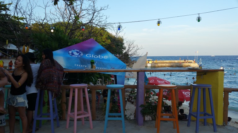 観光客&地元民に人気 マクタン島 最安値のビーチ【New Town Beach(ニュータウンビーチ)】