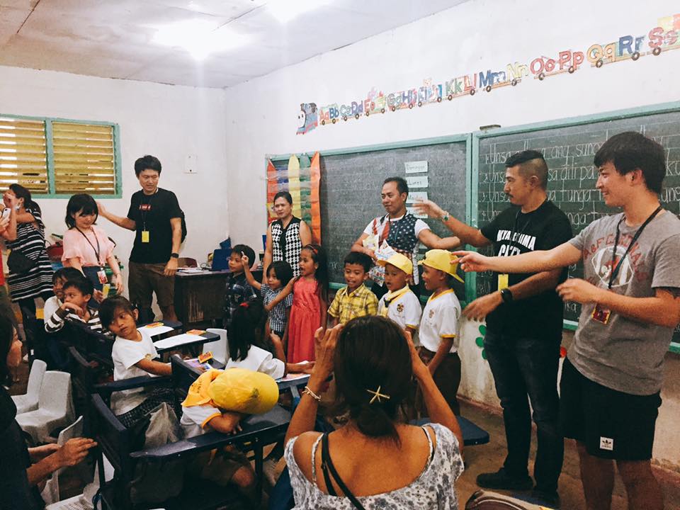 26993218_1812506178768176_9095647133281785608_n