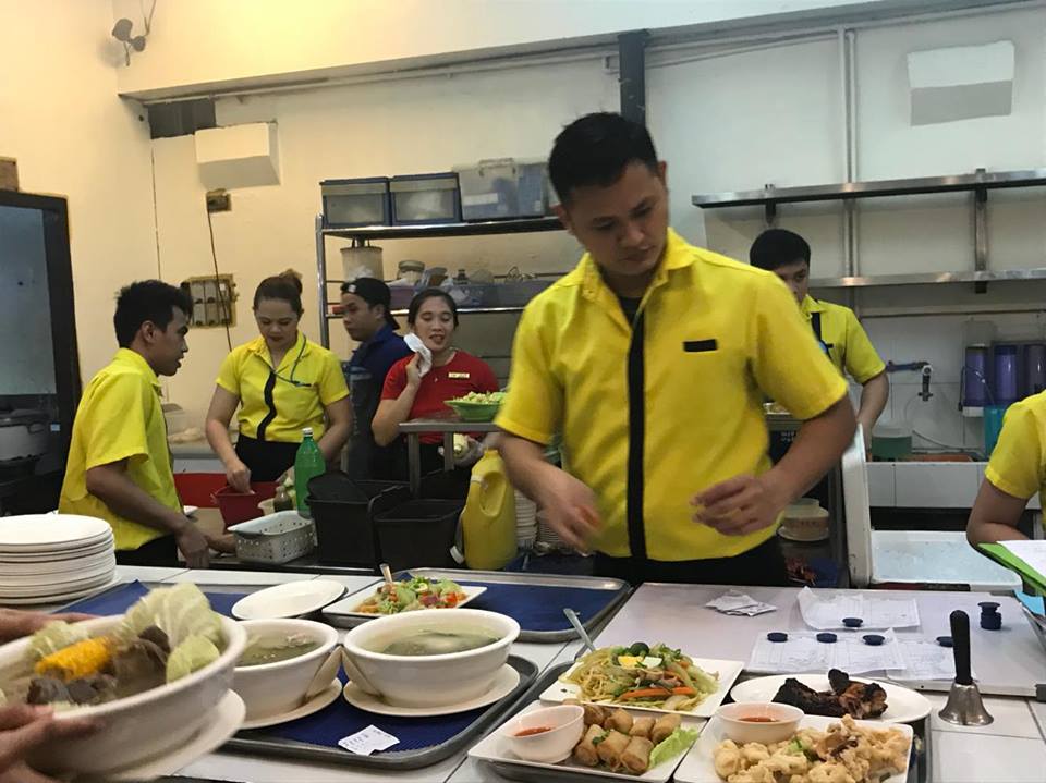 28190860_1199724140159375_2104743423_n