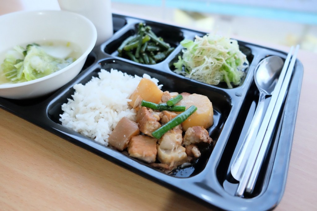 3D school meals_180402_0019