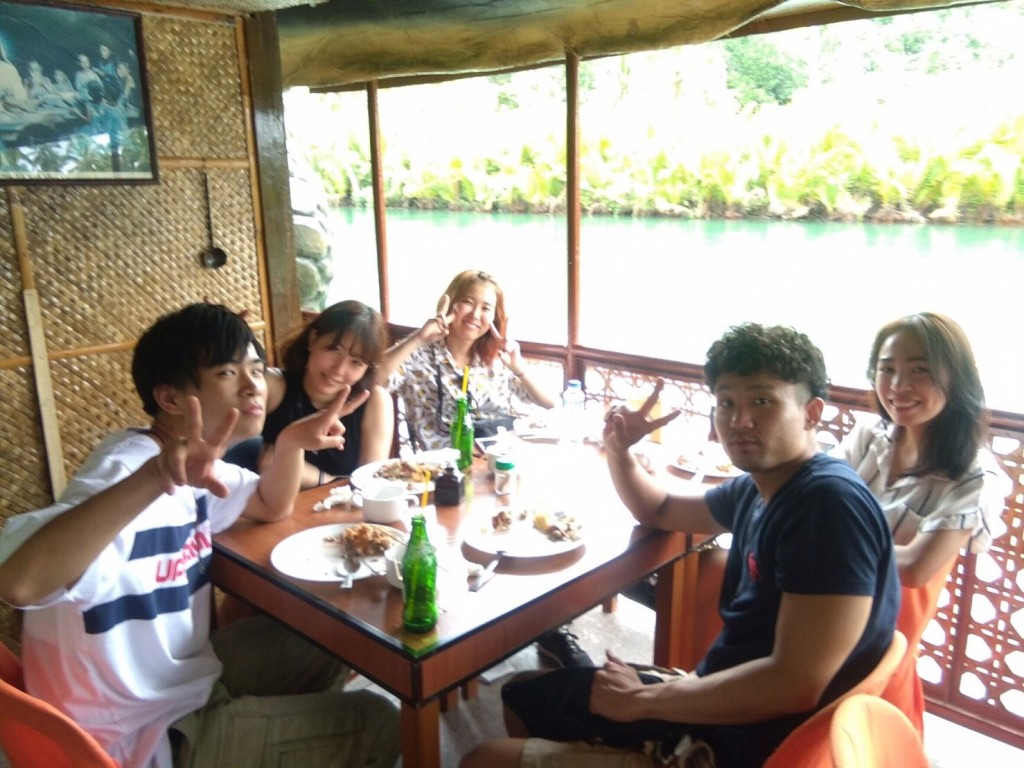 76B0A668-ADFE-4ECF-8812-B68A8CAA8904