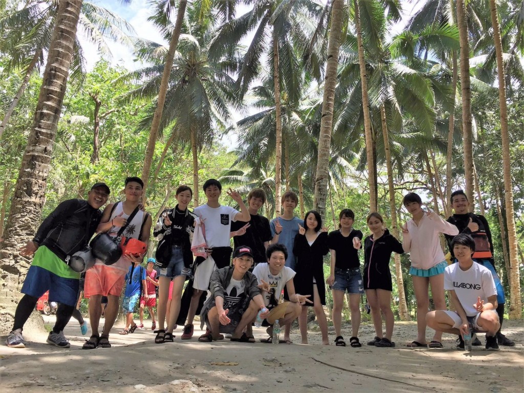 A6497587-60BA-40DE-8DE9-4FB95AD6D5AF