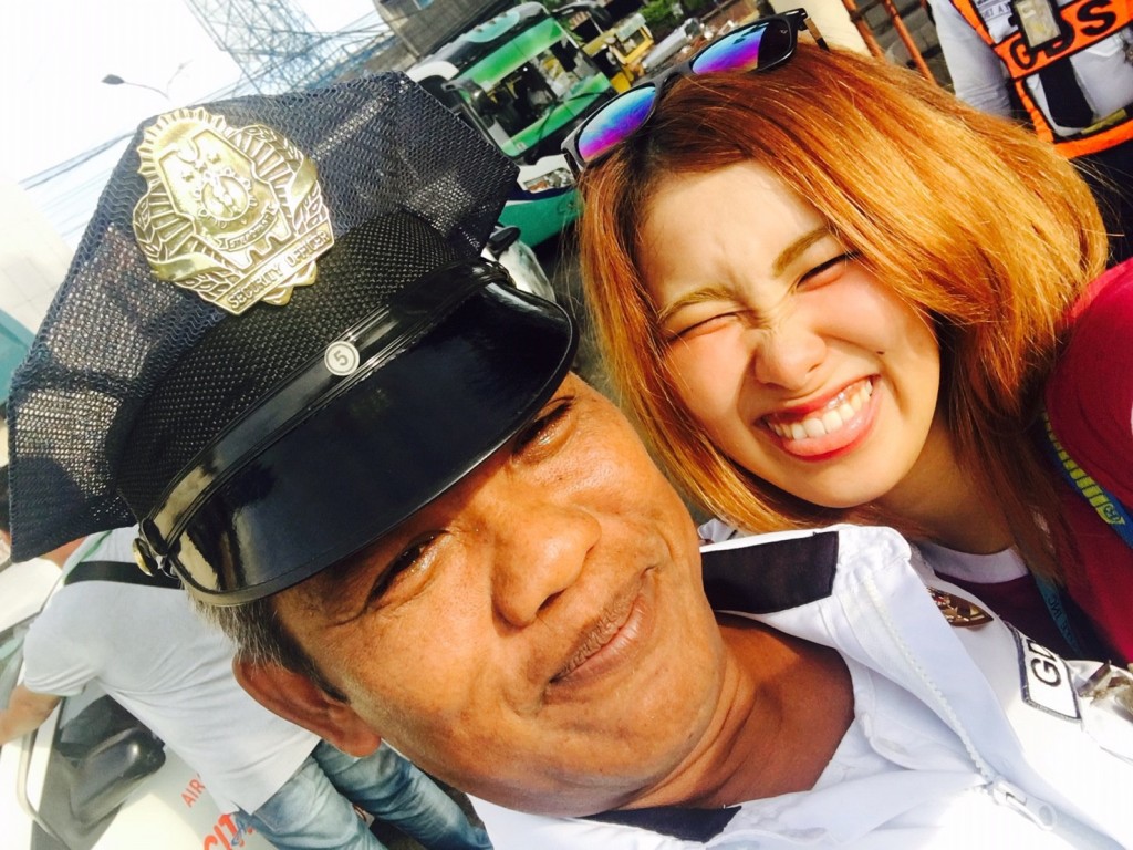 B559D1FE-2DDB-406B-B5F8-9E1362F670FC