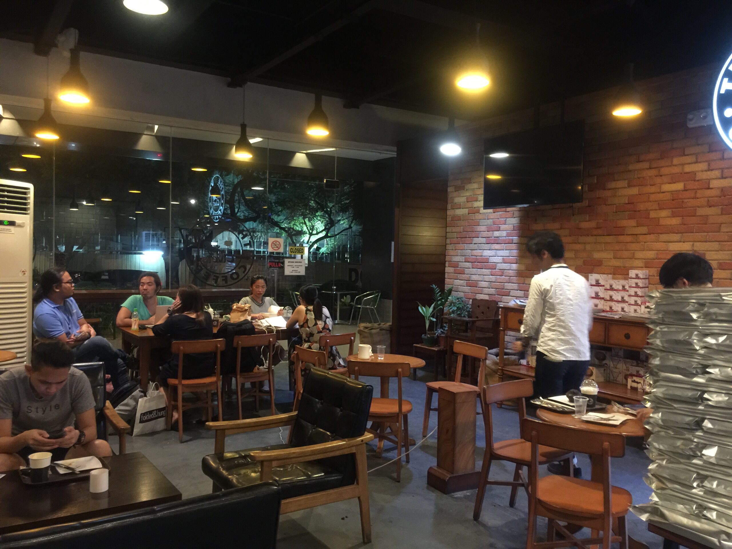 8DC0E28E-6EE5-44B4-8179-7D92C2B079AB