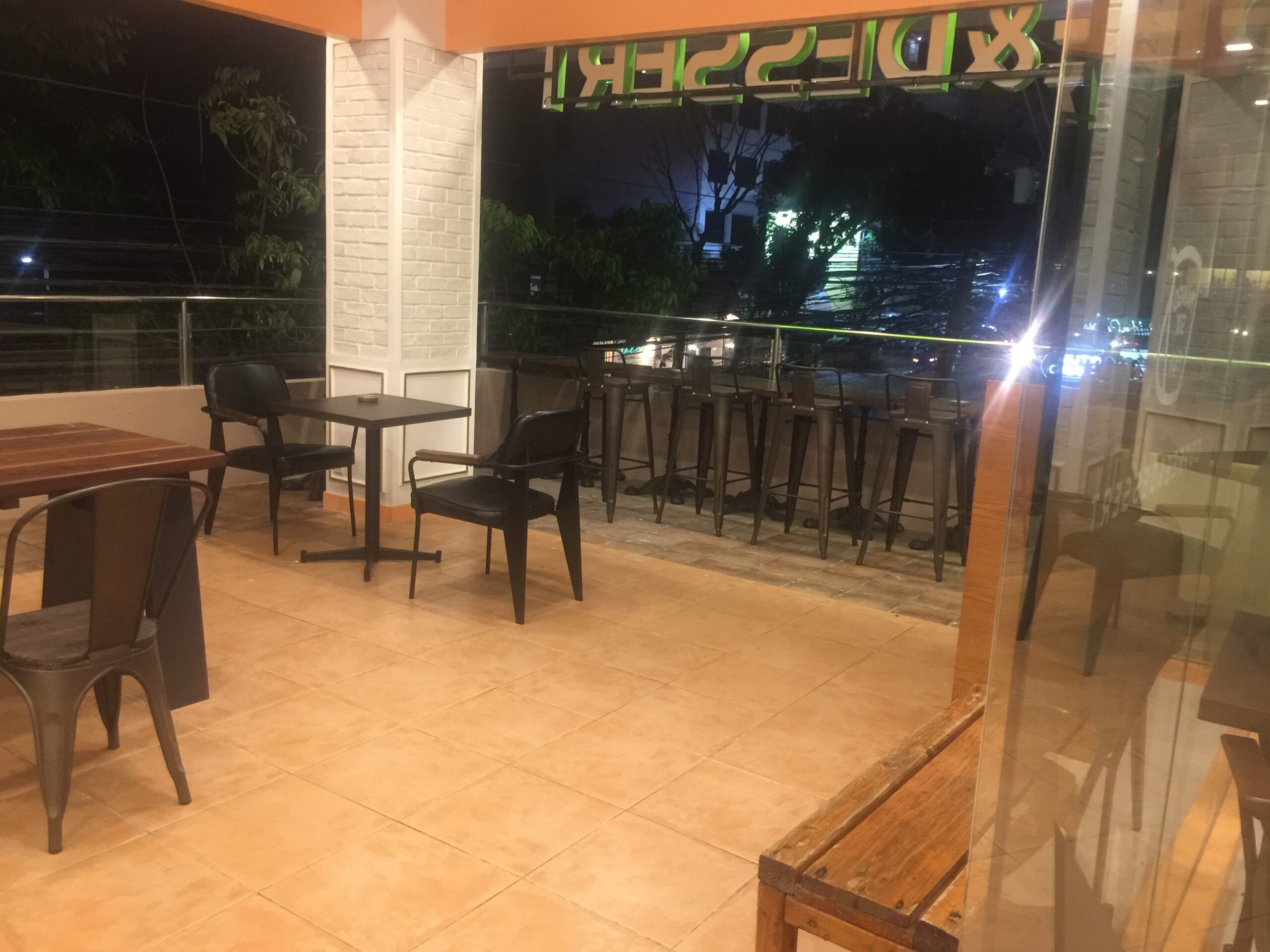 7987B051-ED25-4818-ADCB-AB65337A2EEA