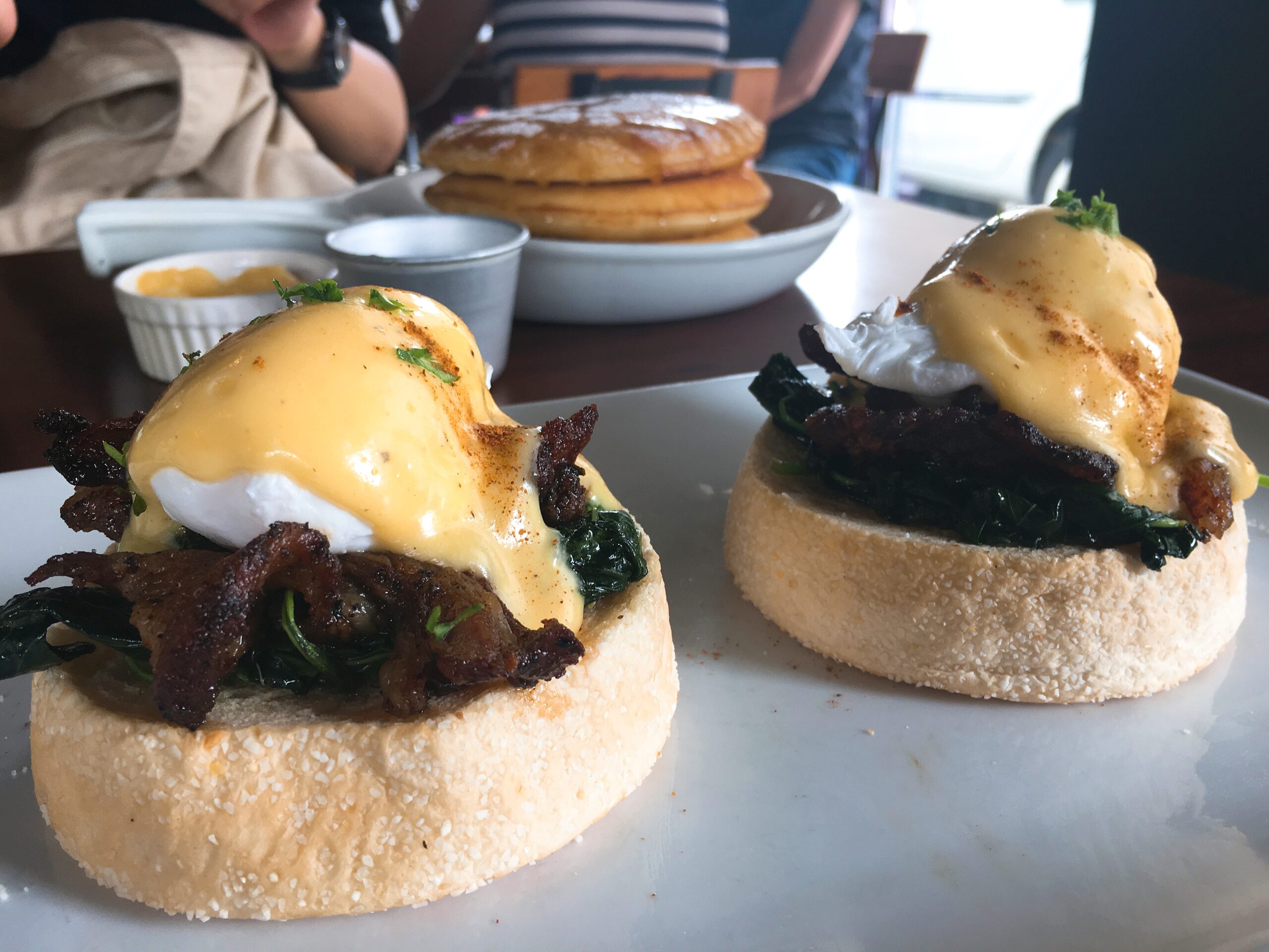 EABBA4F6-A04F-4F23-B4D9-04C28AFCA9B2