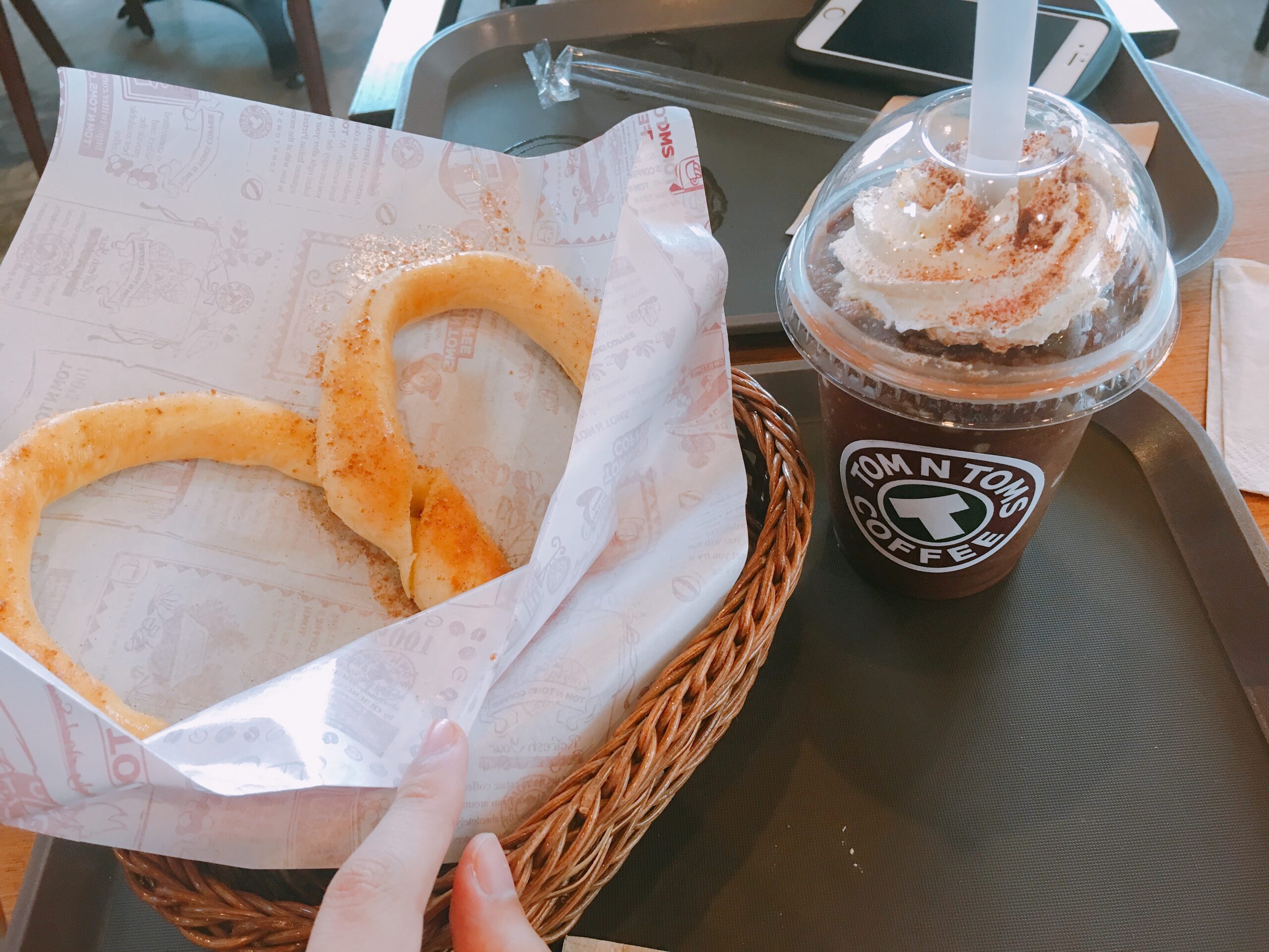 FC11857C-0CE6-41CC-B86D-4F32F7D2B1FA