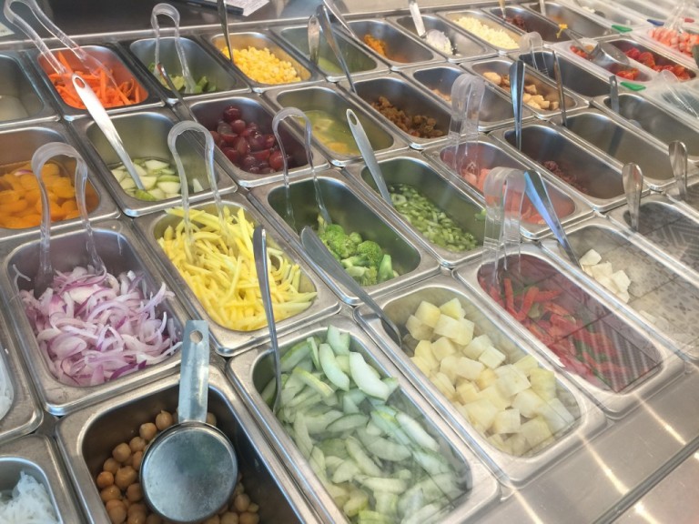 【SALADSTOP!】ヘルシー!新鮮野菜!ベジタリアンにオススメのお店!