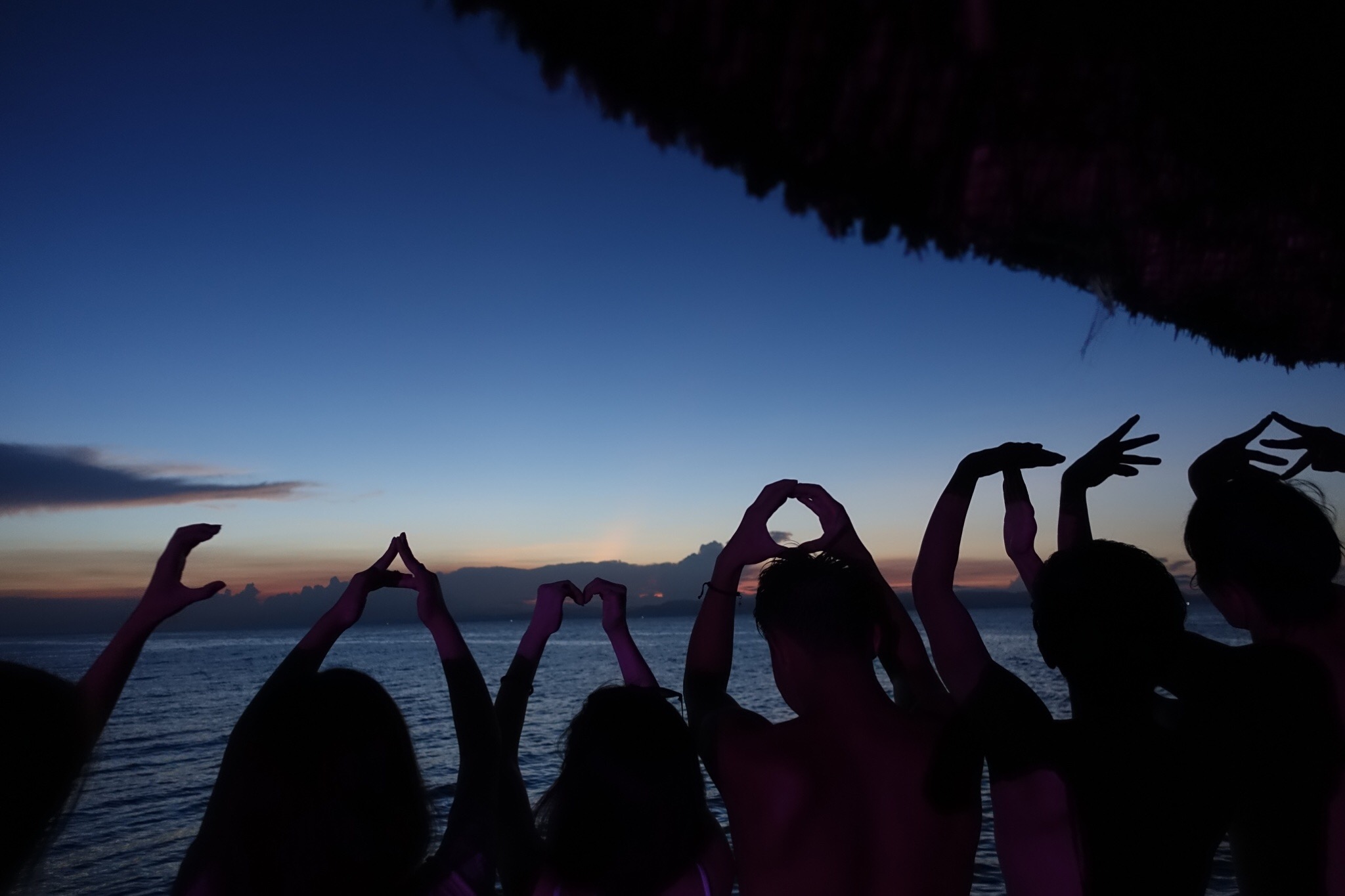 11FA956B-6AAB-4D3E-BFB6-D8983FA9FDE7