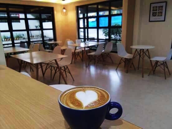 【新しくなったFUJINOYA!】〜本格的なケーキとコーヒーが楽しめる、落ち着いた雰囲気のカフェ〜