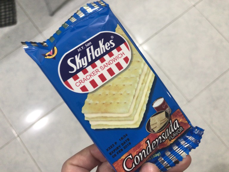 甘いものが苦手な人におすすめなお菓子【SKY FLAKES】