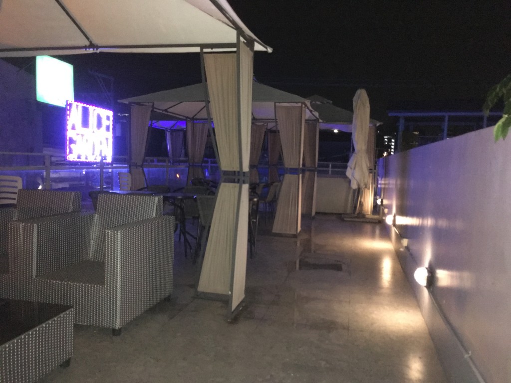 03ADF2BB-B2D4-48D6-8729-3EF92D0DD550