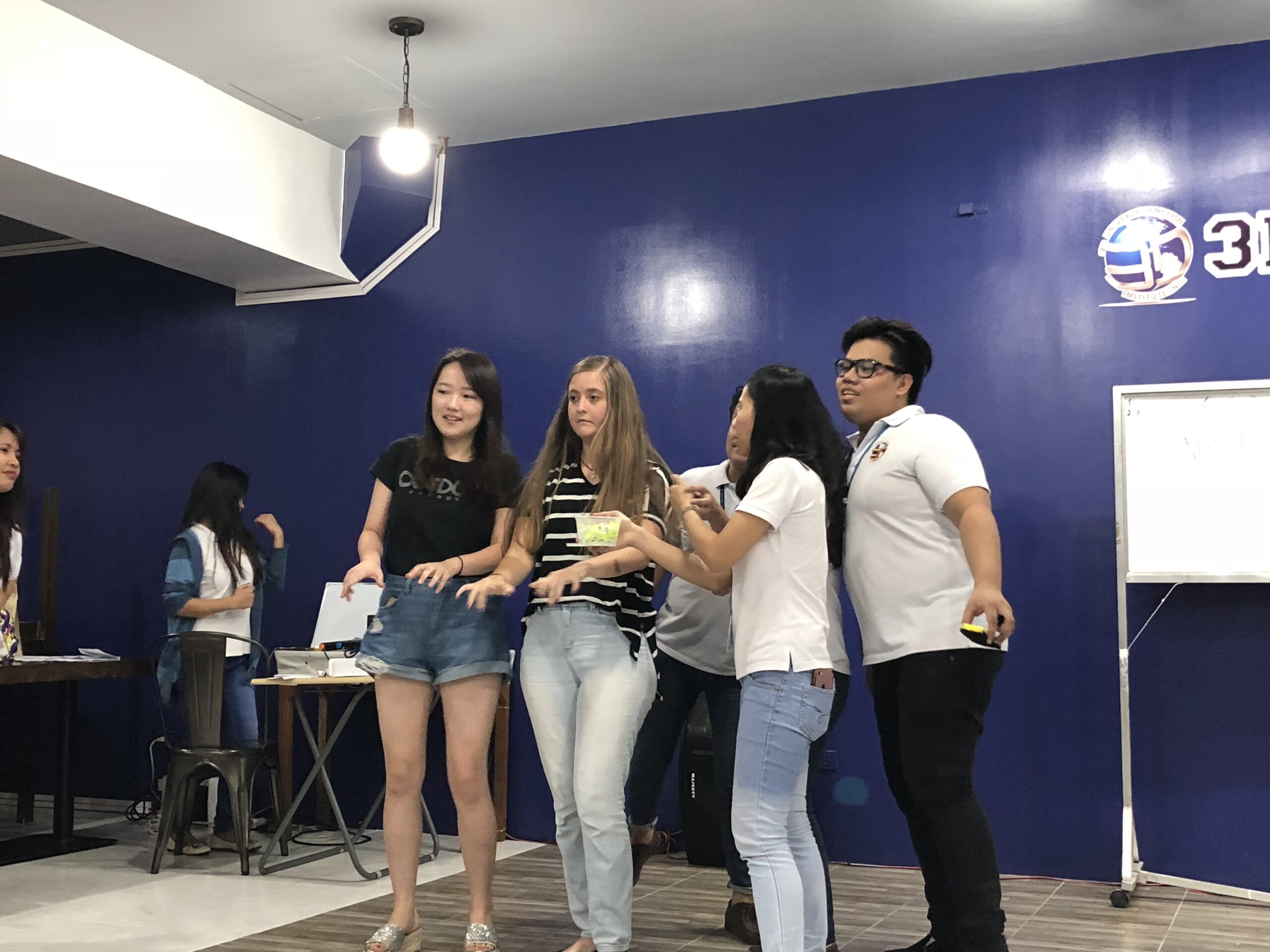 6A6CE0F7-78D3-430C-B854-8F991FD6B1AA