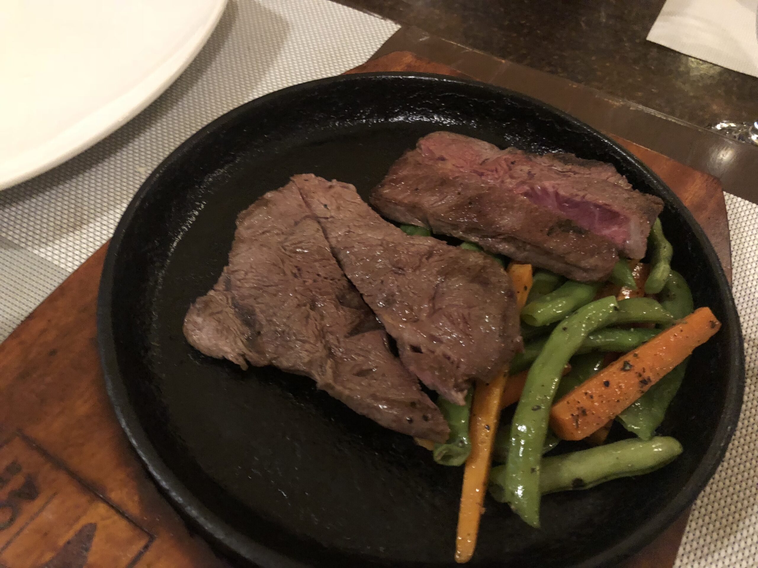 4D511C43-678E-4244-8077-E1778A97420E