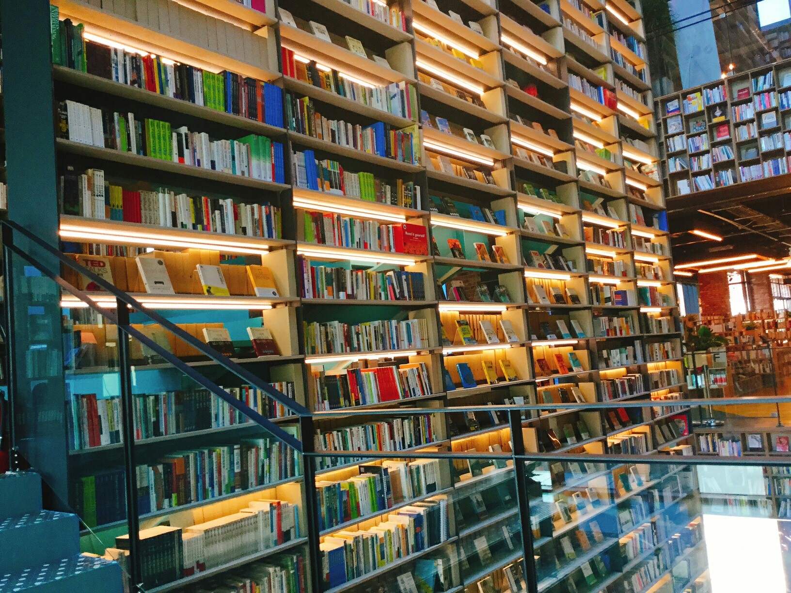 2017316-318_181004_0245