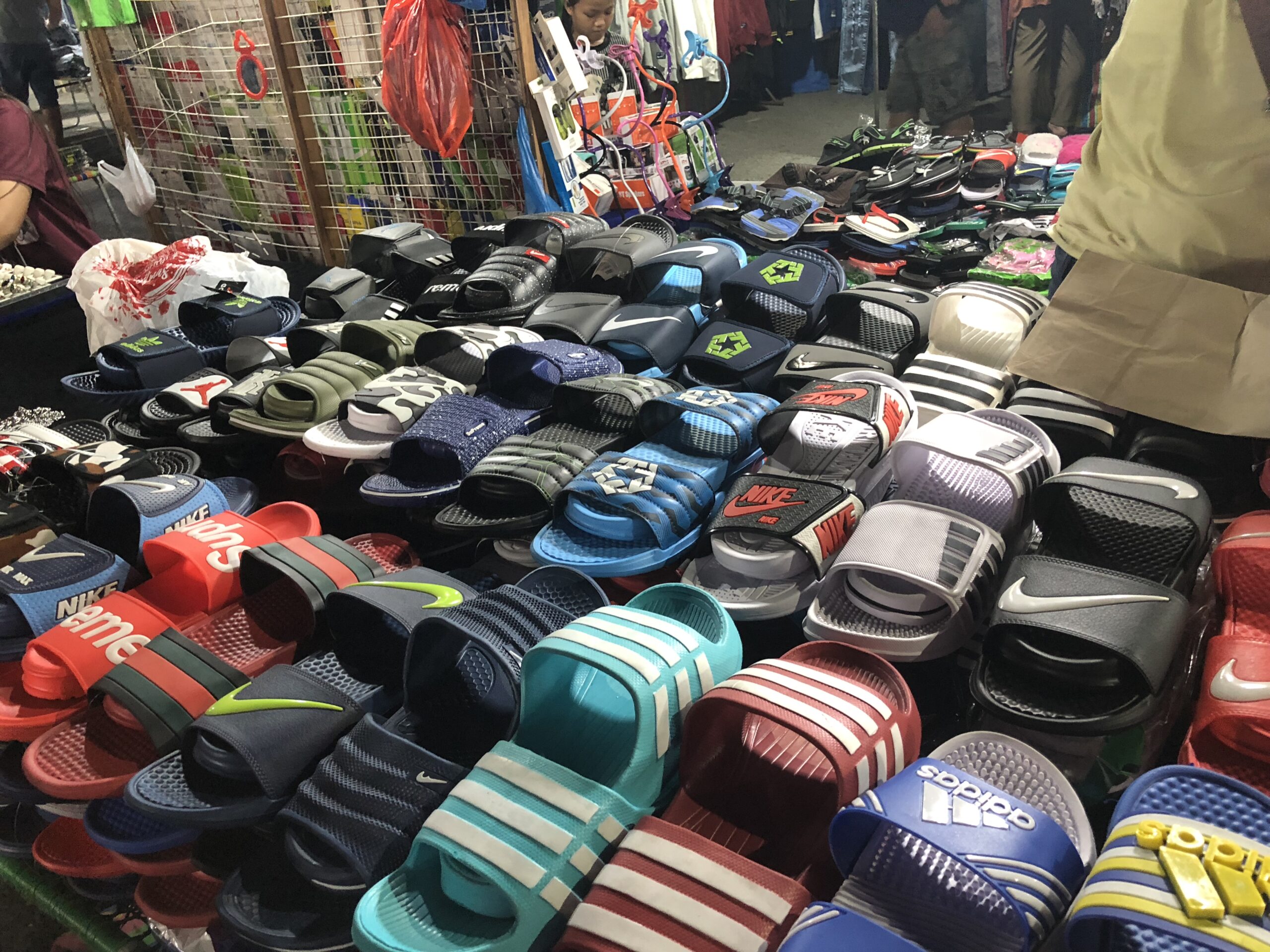 20EB39D4-BC23-4795-A2F3-7E952B06FF68