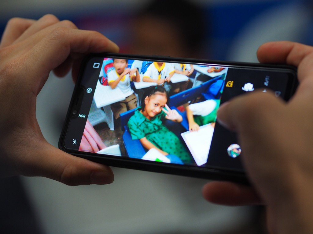 OLYMPUS DIGITAL CAMERA