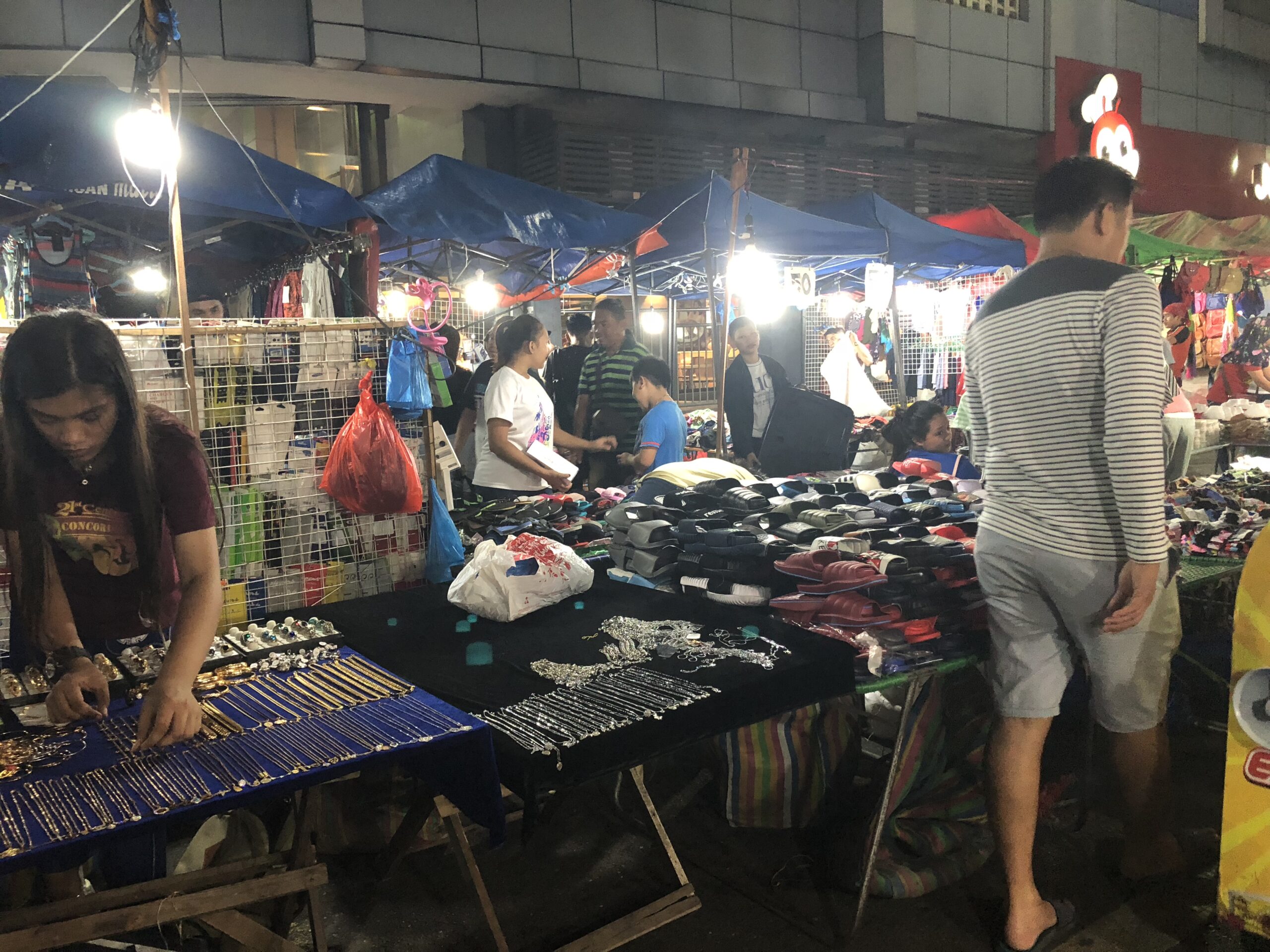 613F3E26-ECF7-4F49-9367-EF74201A251D