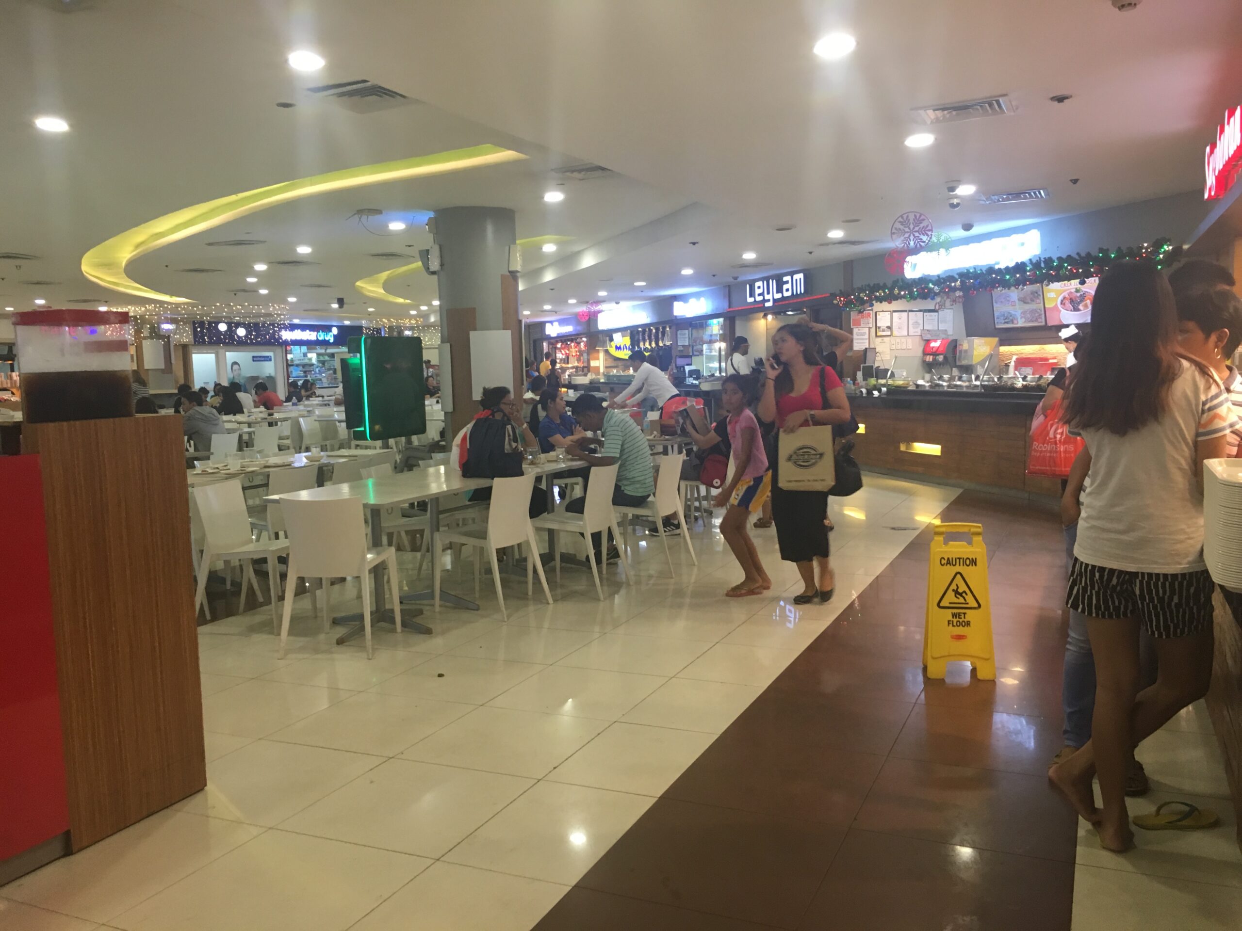 91F4CE10-3A61-4949-86B4-76B657668DCC