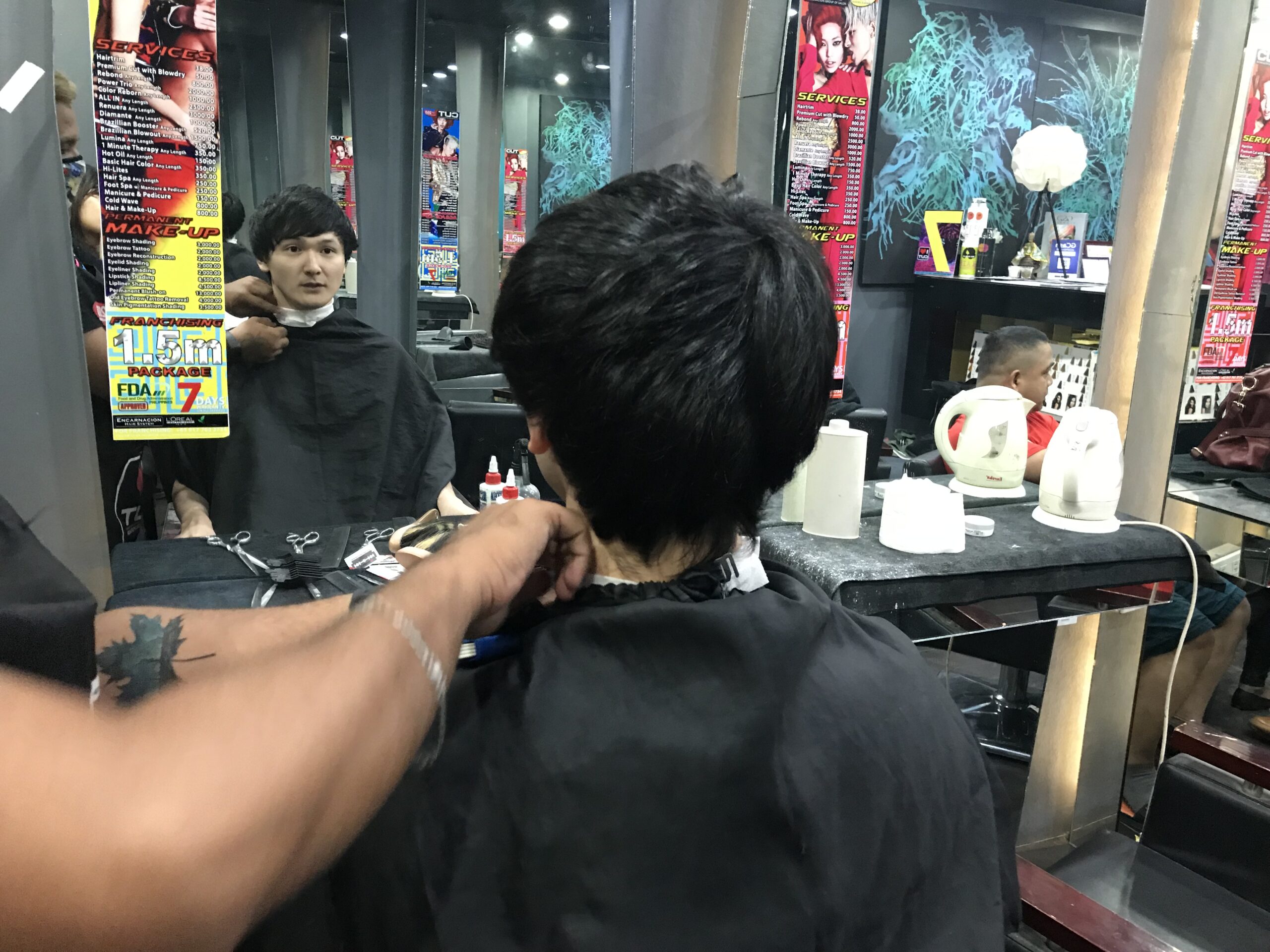 2CE92FFD-AC65-49FB-BC75-88912606BBBA