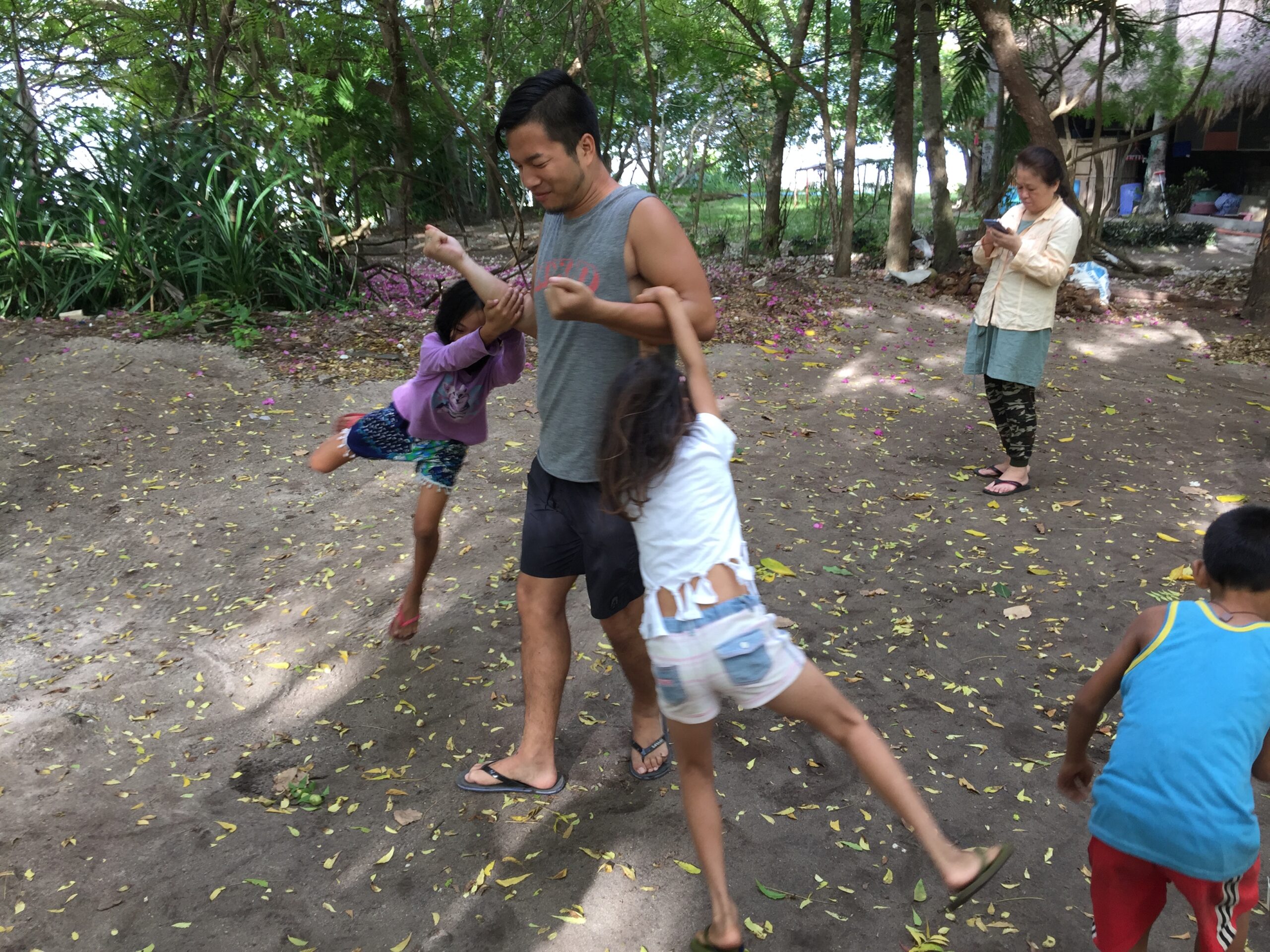 8451C9BD-5925-4ED3-AEA0-A3A45B037087