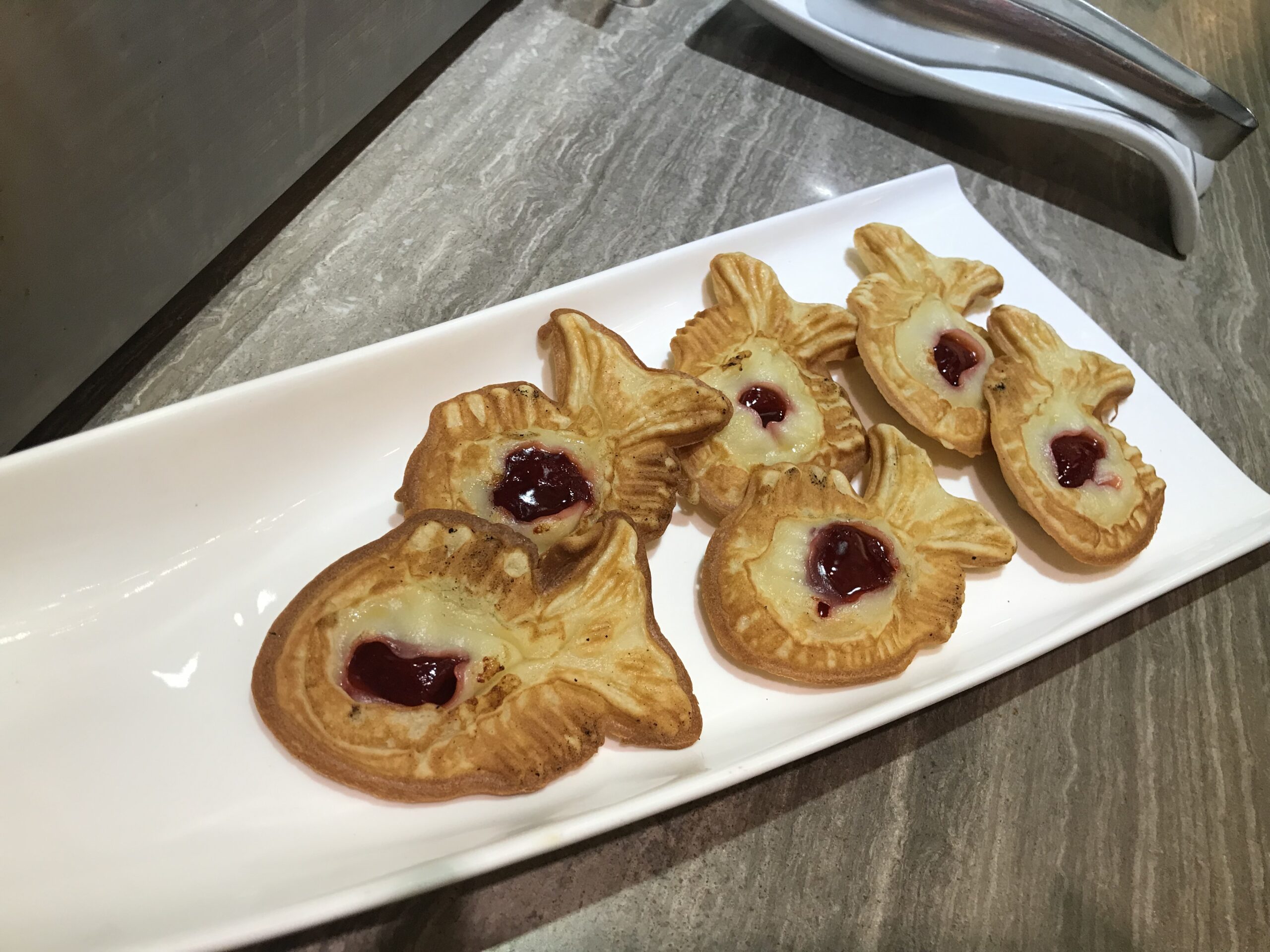 E470D598-B75F-4BDA-9B8E-FD14256645A0