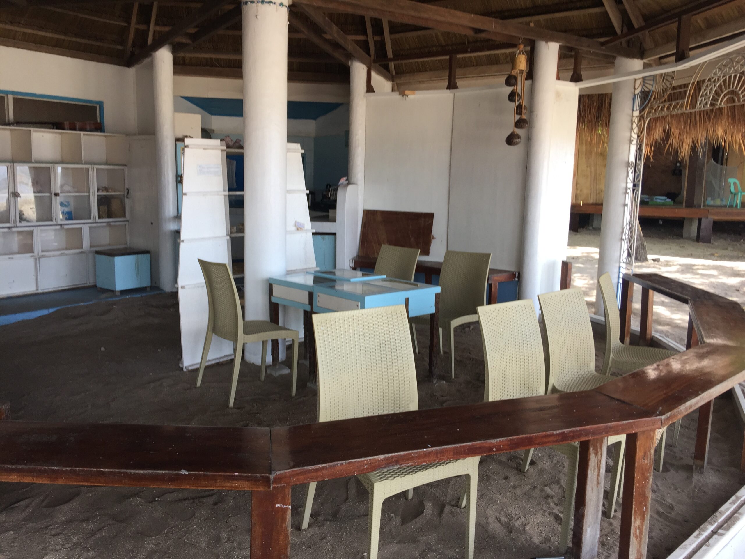 FDB9CCB2-3647-426A-9EE4-B6321242F993