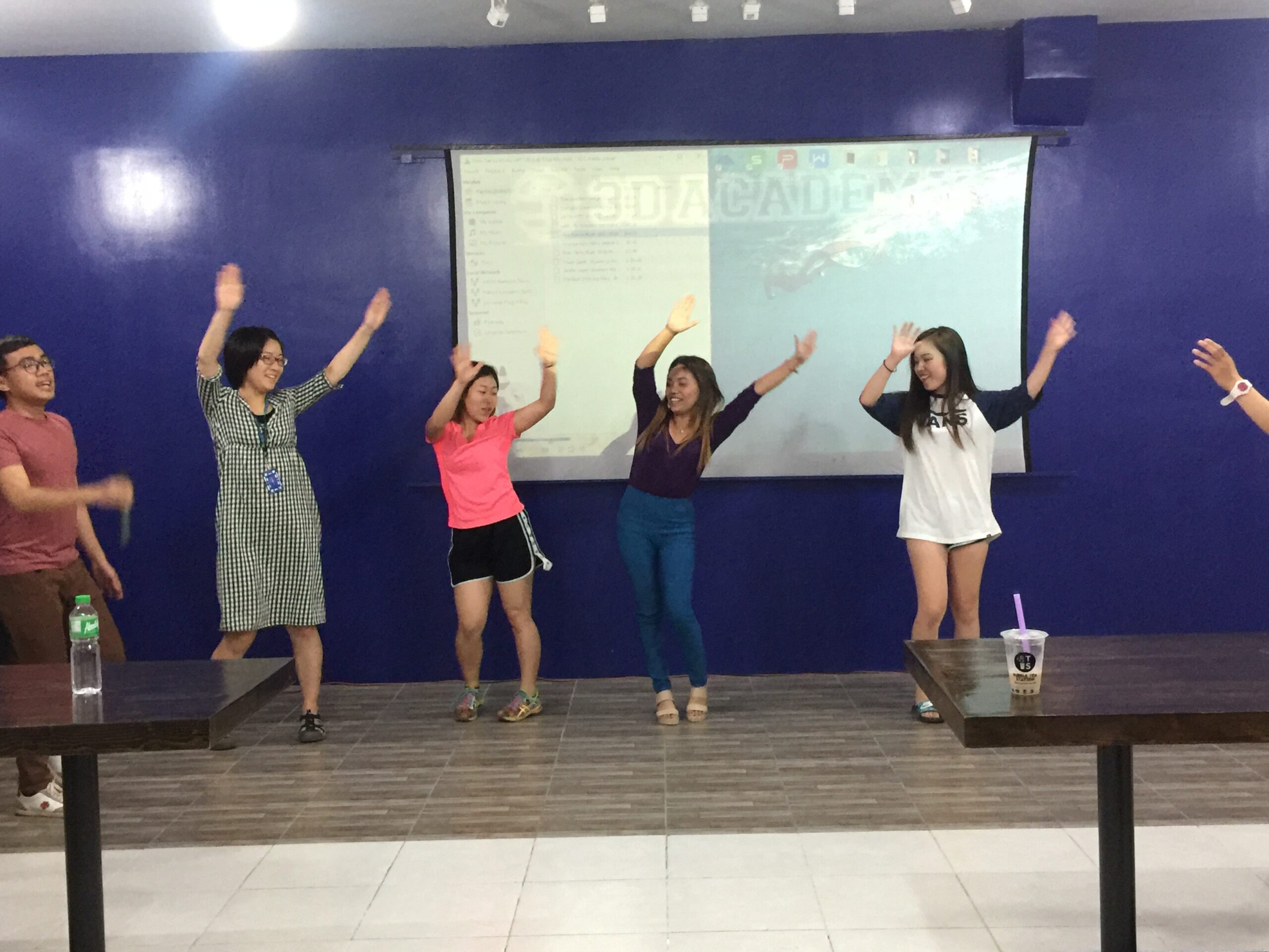 6AE06EDB-3141-4455-A9E5-D393352F7462