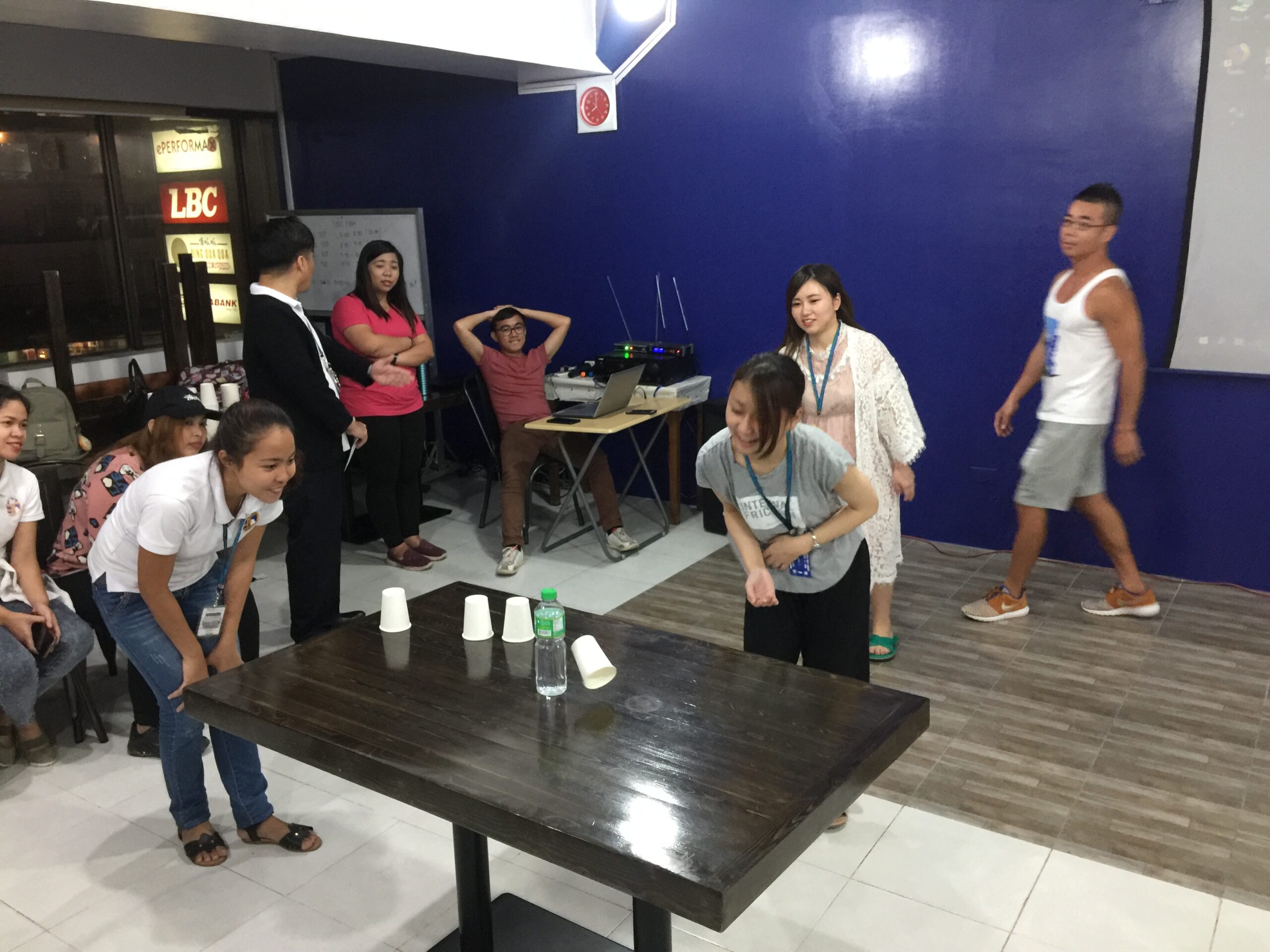 862D1D1D-B27B-41B6-BBC7-ABE4628DB7A2