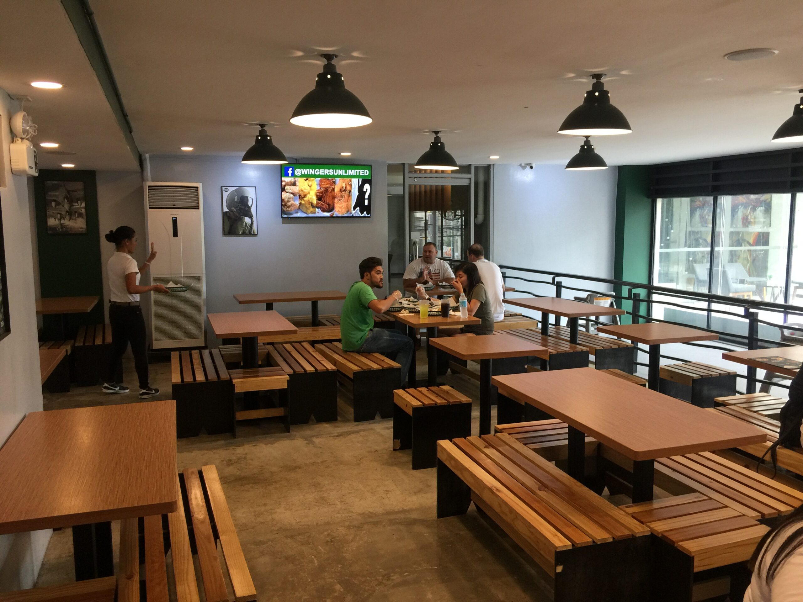 9A3FEEAA-B5CA-47D6-BC25-CE77D49CE695