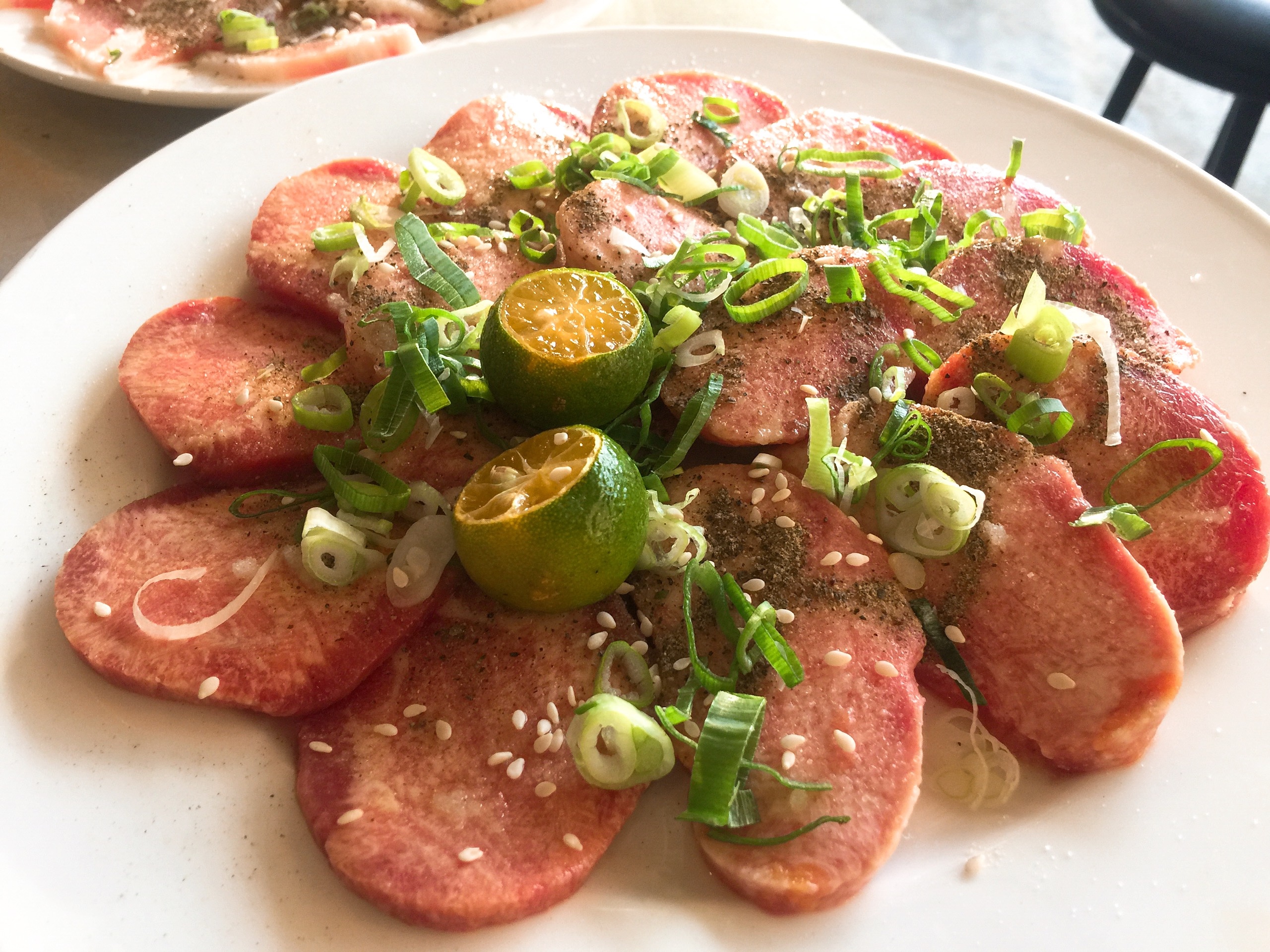 8438FFFD-8B23-4A5A-9527-13A39BB1A33D