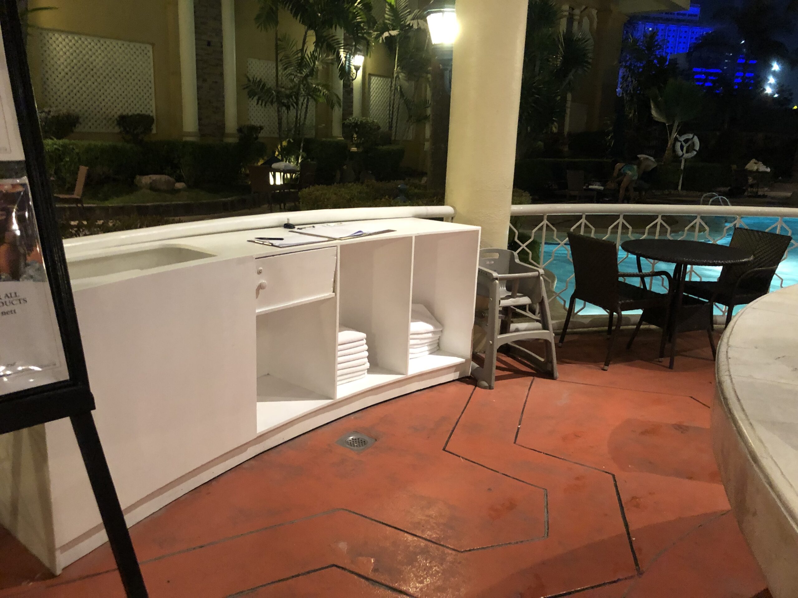 AD83A71D-3F3F-40B5-A2FA-BFDDB025ED6A