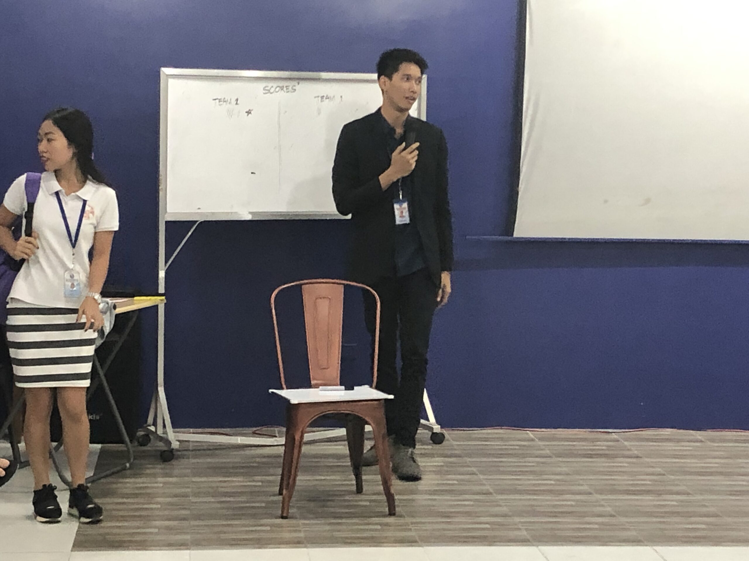 E00B7965-3221-4561-BFBB-01BBDD345394