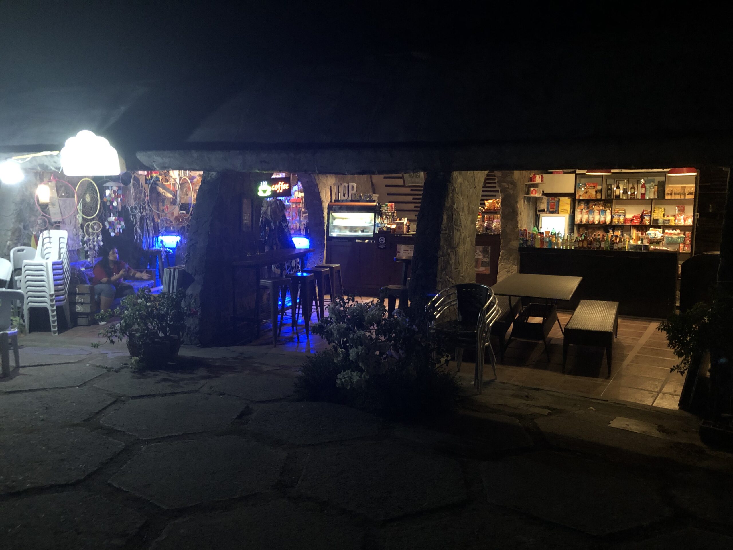 1F4D890D-393A-4F11-BEDE-F183D3BA8DC7