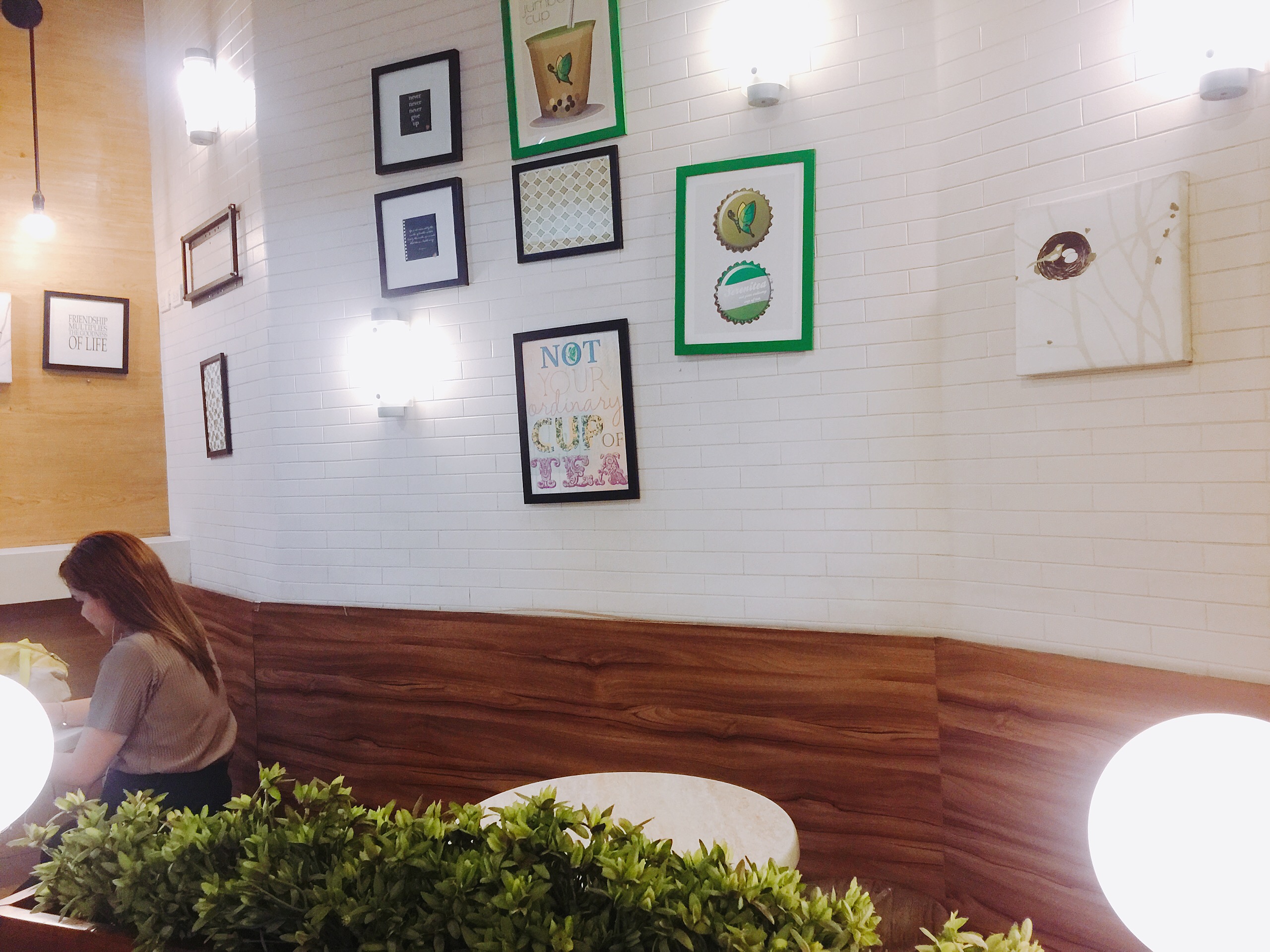 B24A27C4-E766-45E1-BBC7-178D84F411D9