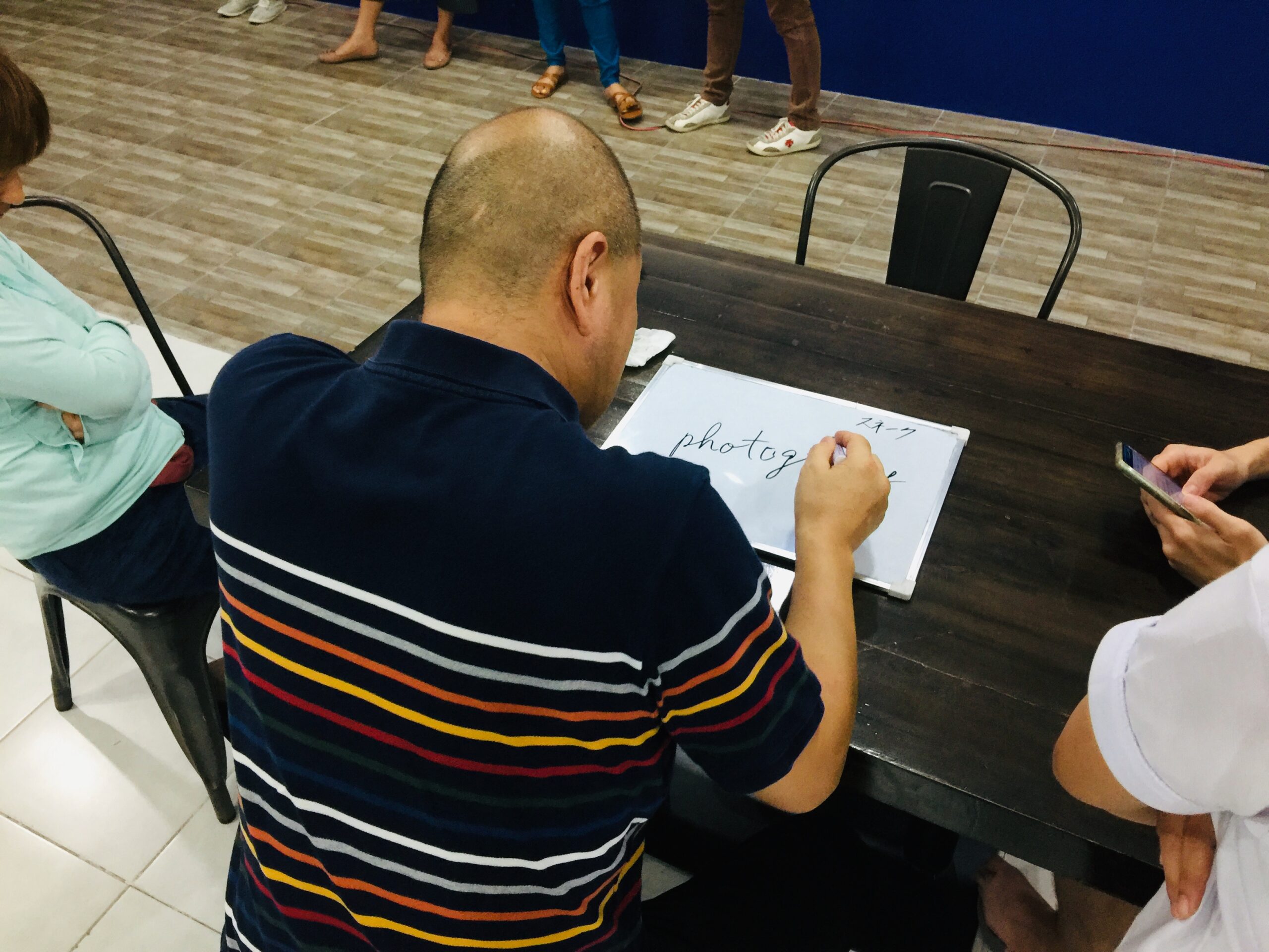 E58775A1-BF71-4B3B-A2C7-1CCE8CBFB2FF