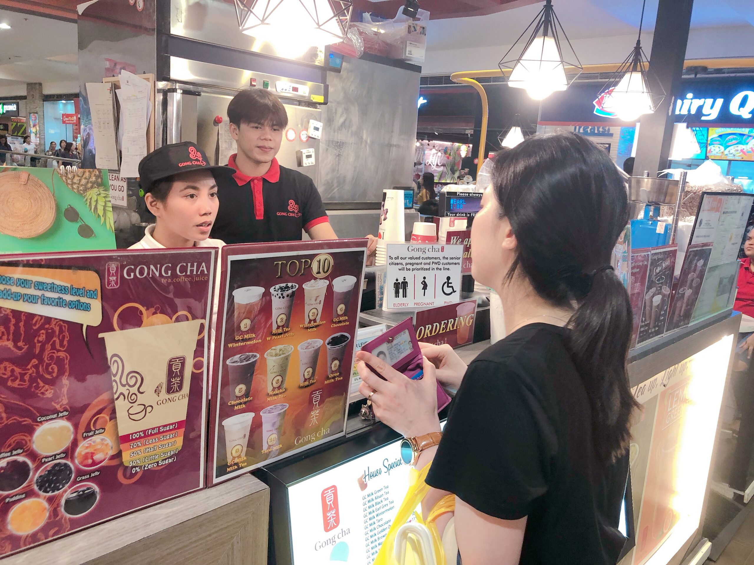 FA3F4AA7-9E81-4359-A9EF-C031518D5B8A