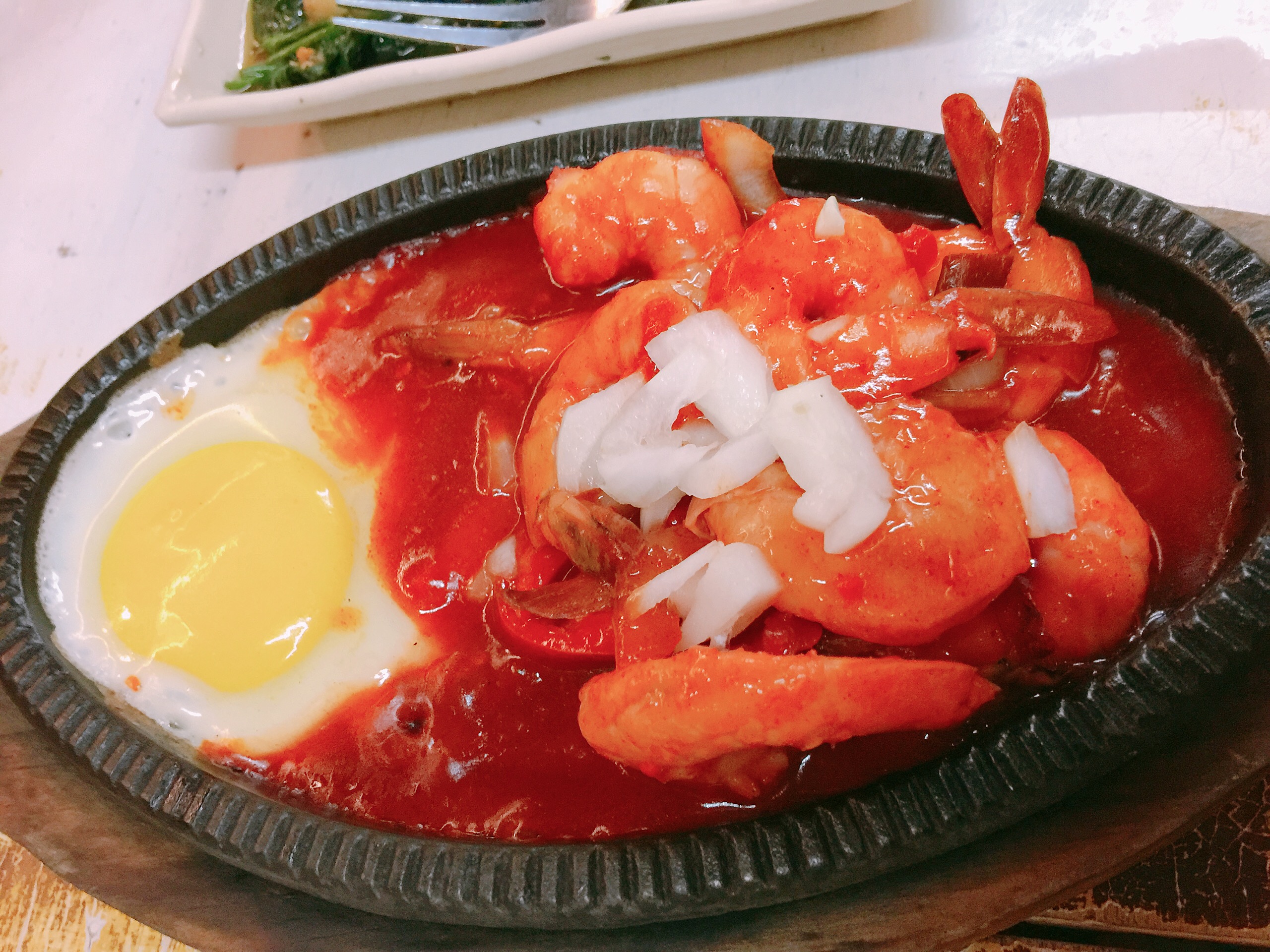 088F58A9-0B72-4AD5-9C96-7492AF273FE1