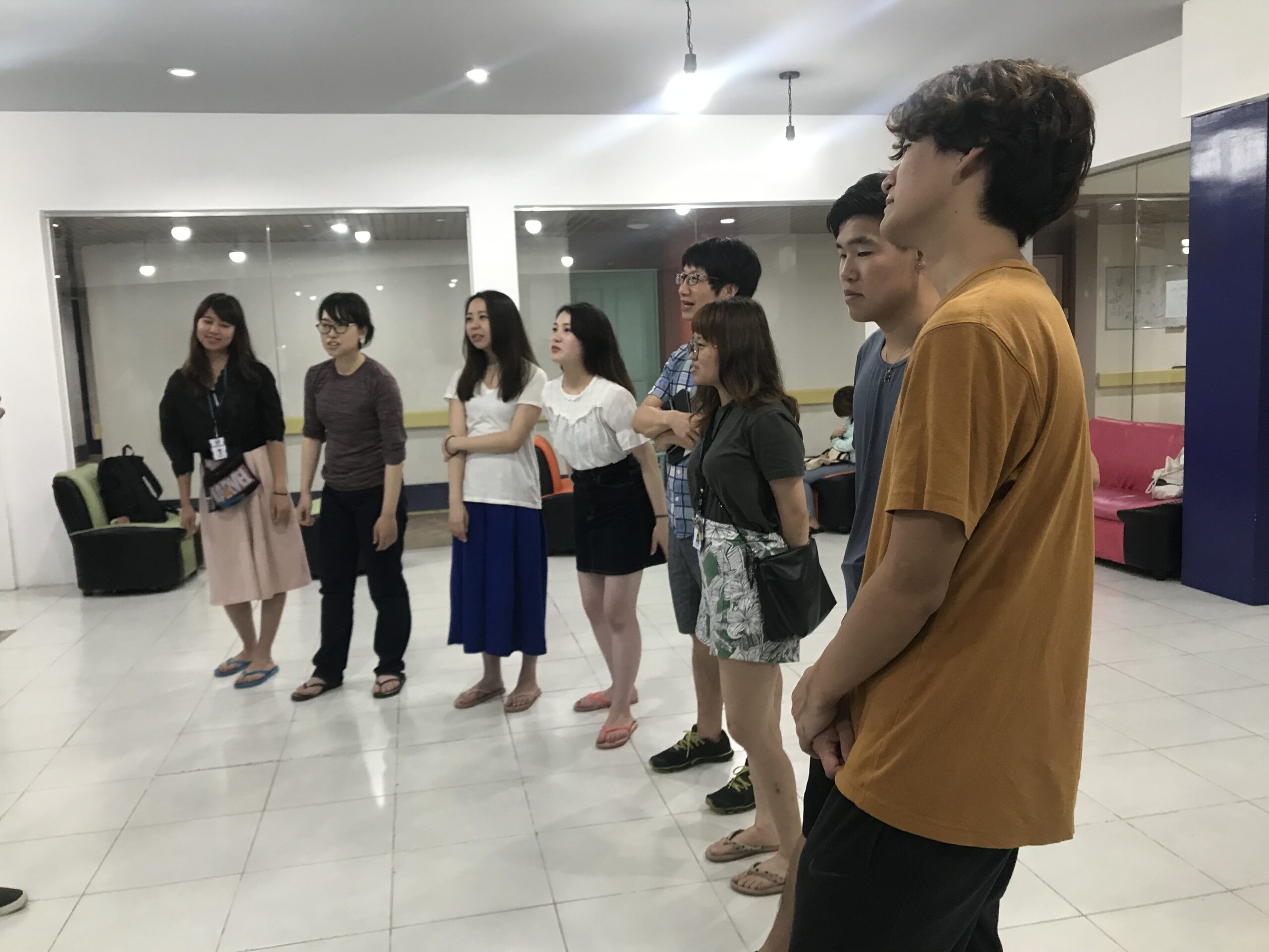 0DFBEED9-184F-4A79-85B7-1D9914B9E42C