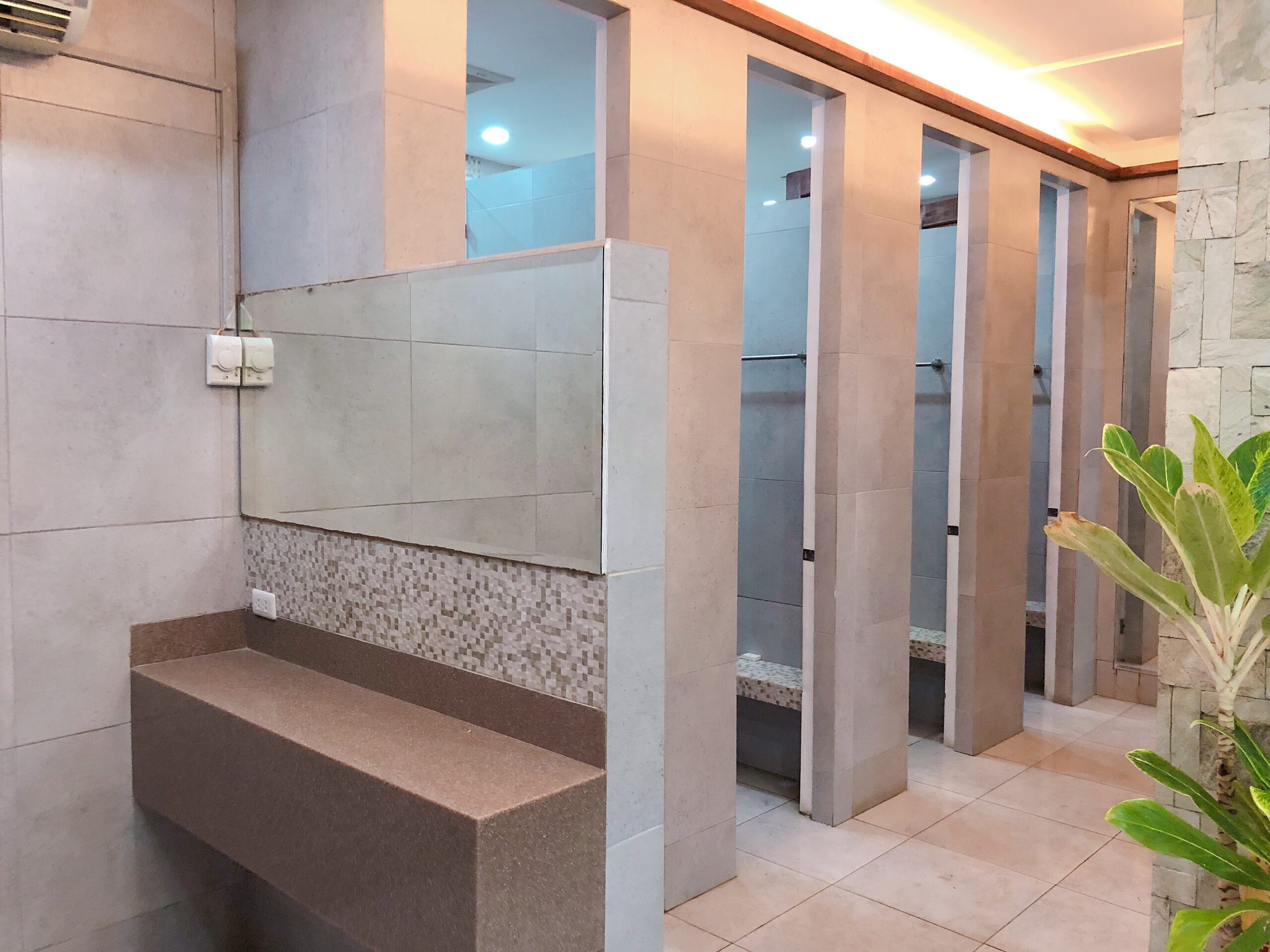 2B9CE405-270D-456F-9890-9DAF088973D8