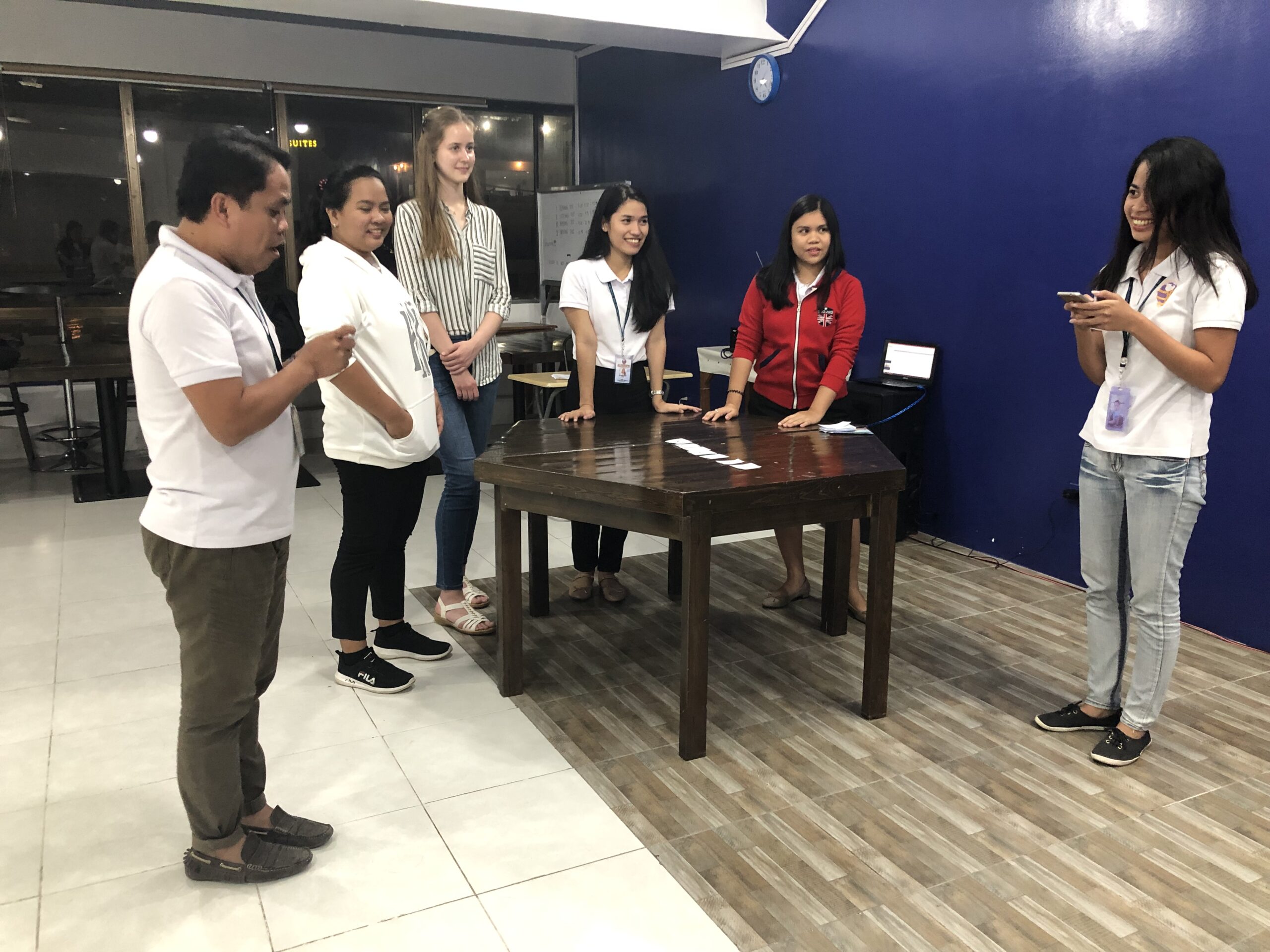 D48A7682-49EF-4308-9FA7-9BD918860B4A