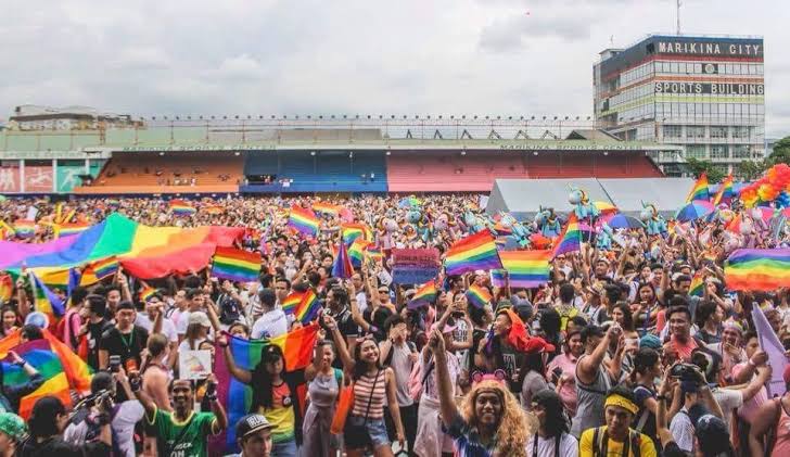 608C083C-36F2-417B-85CA-6874977EA98D