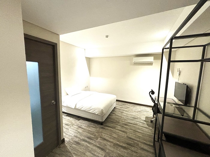 1人部屋ダブルベッド2